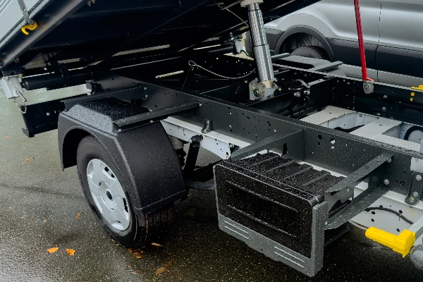 Professional truck repair