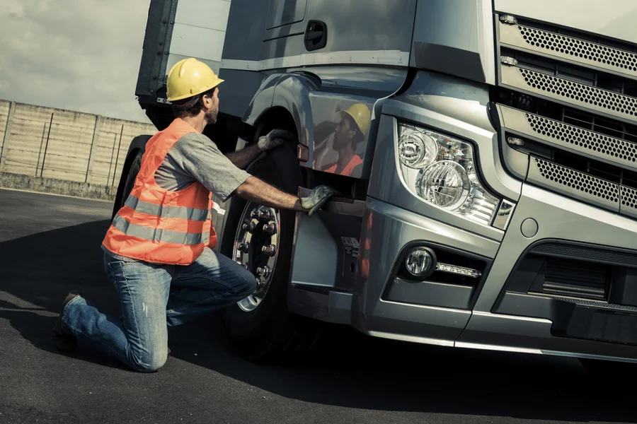 How Mobile Truck Repair Services Can Save Your Business Time in West Palm Beach, FL